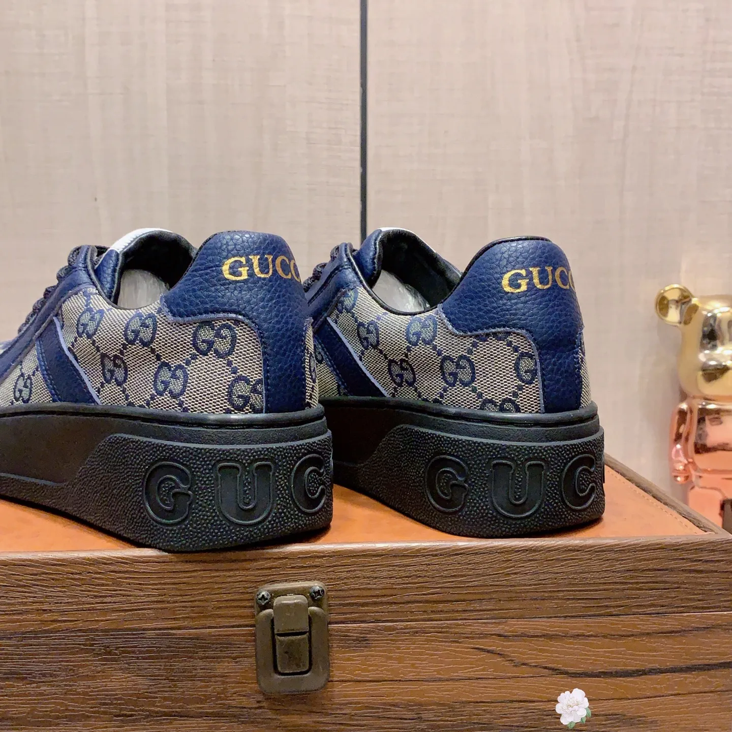 Men's men's shoes💰420💰💰🎩🎩[Lightning][Lightning] "GUCCI*" The latest and most popular casual sports shoes, top brand [seduce] luxury ~ purchasing agent, top quality ~. [Strong] The upper is made of imported breathable cowhide with material ➕ breathable sheepskin feet (•) and fine workmanship. The original stylish and stylish soft rubber wear-resistant and non-slip outsole is light and comfortable on the feet. The real thing looks better when photographed in person. 012: code: 38-44, can be customized to 45, 3️⃣ colors are available